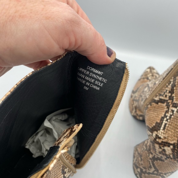 Jeffrey Campbell Dormant Chunky Platform Beige Snake Print Boots Size 9 NIB - Picture 12 of 16